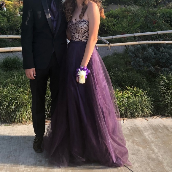 PROM DRESS - Picture 8 of 12